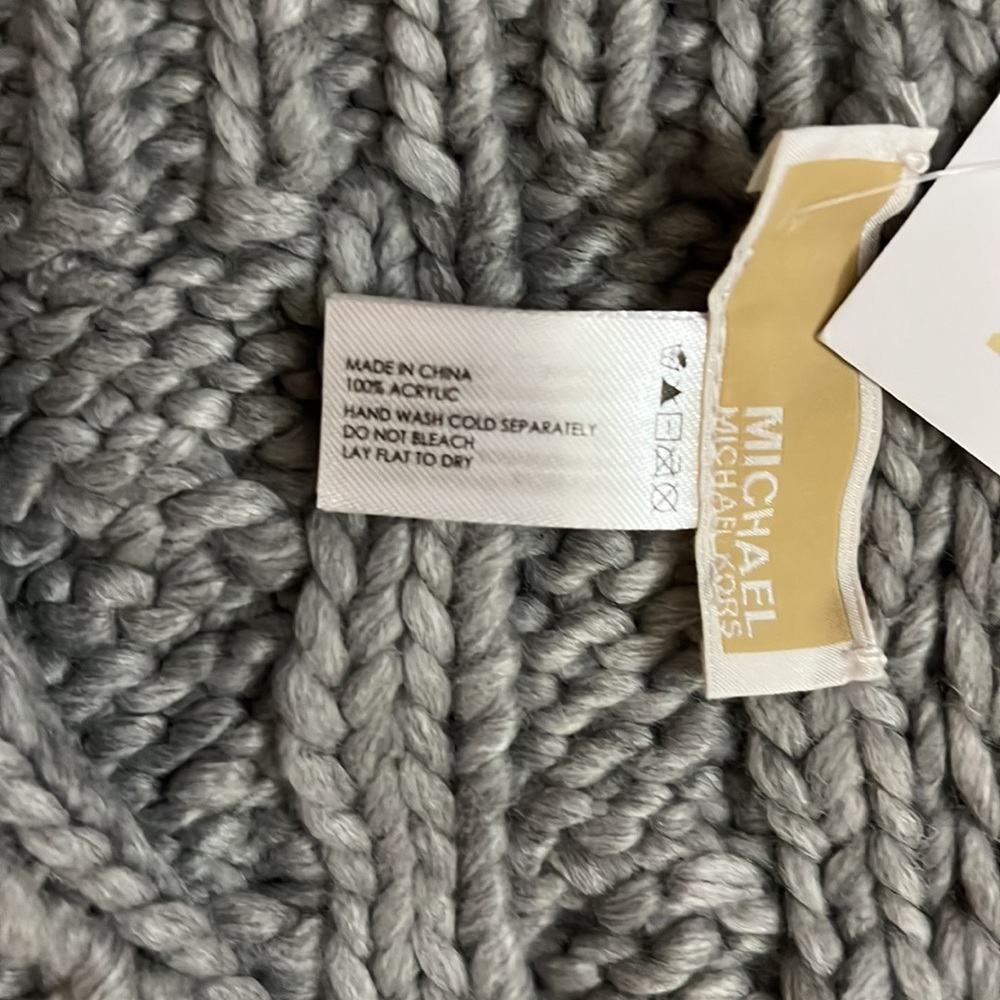 Michael Kors Knit Scarf - Picture 4 of 4